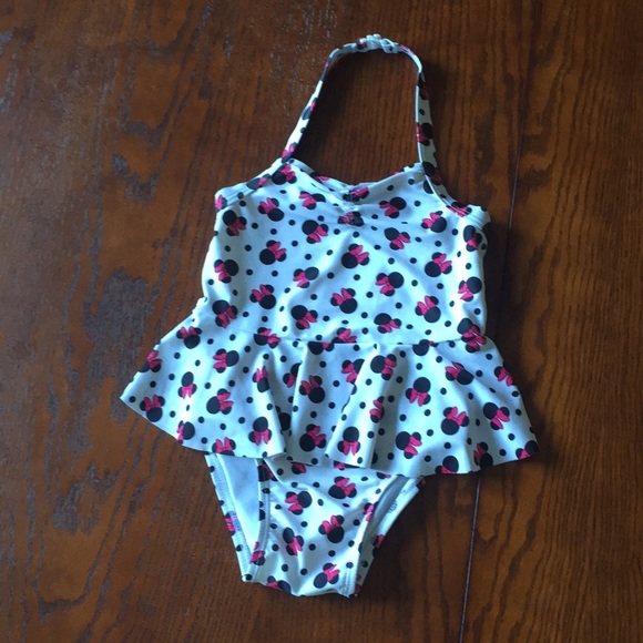 Bathing suit